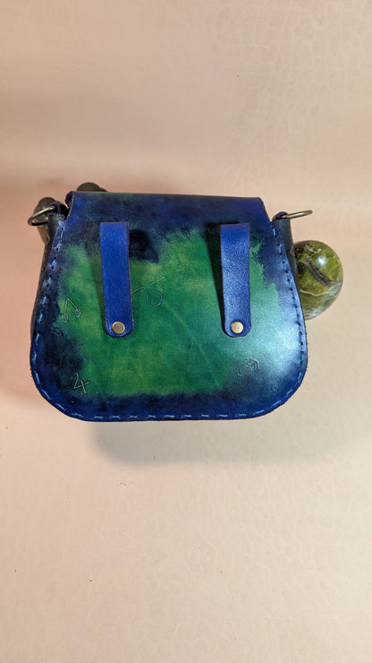 Escarcelle en cuir – Modèle “alchimiste"