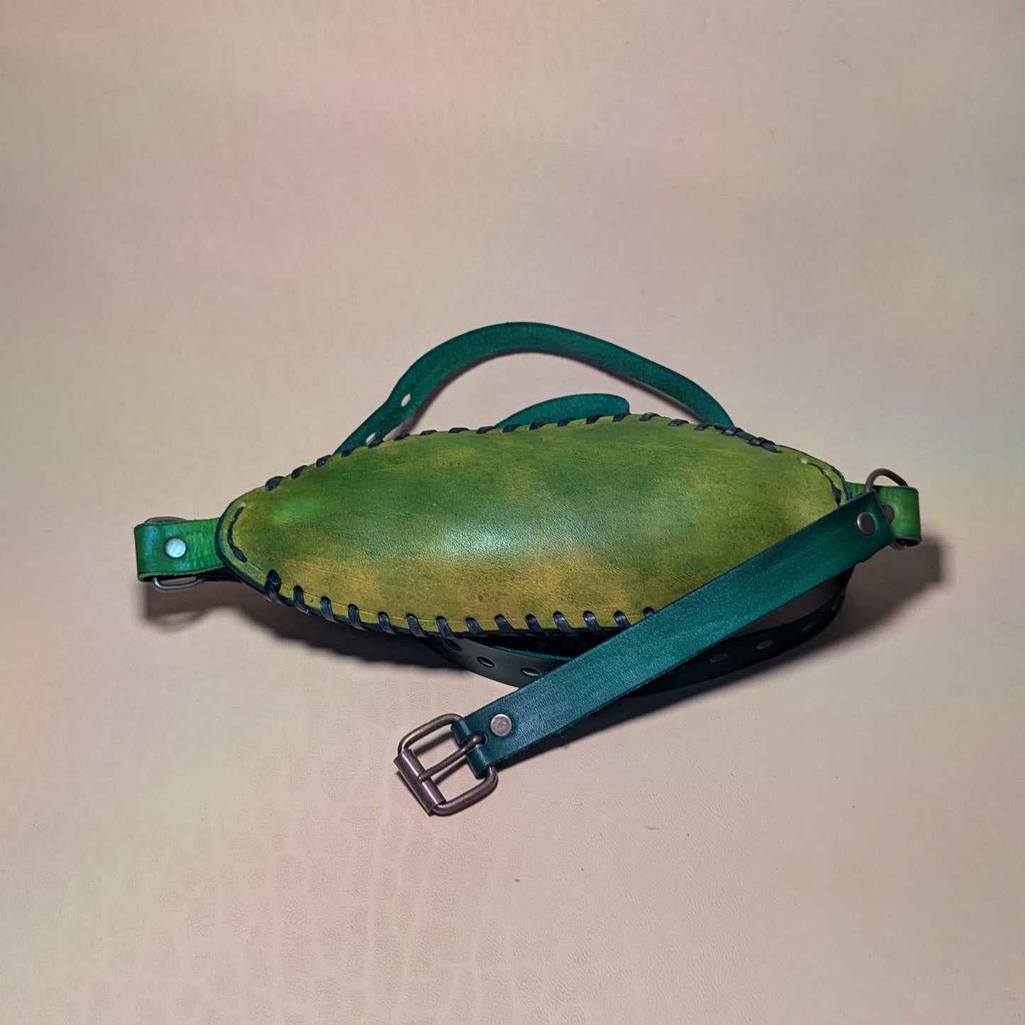 Knitting Belt  - Ceinture de tricot traditionnelle en cuir